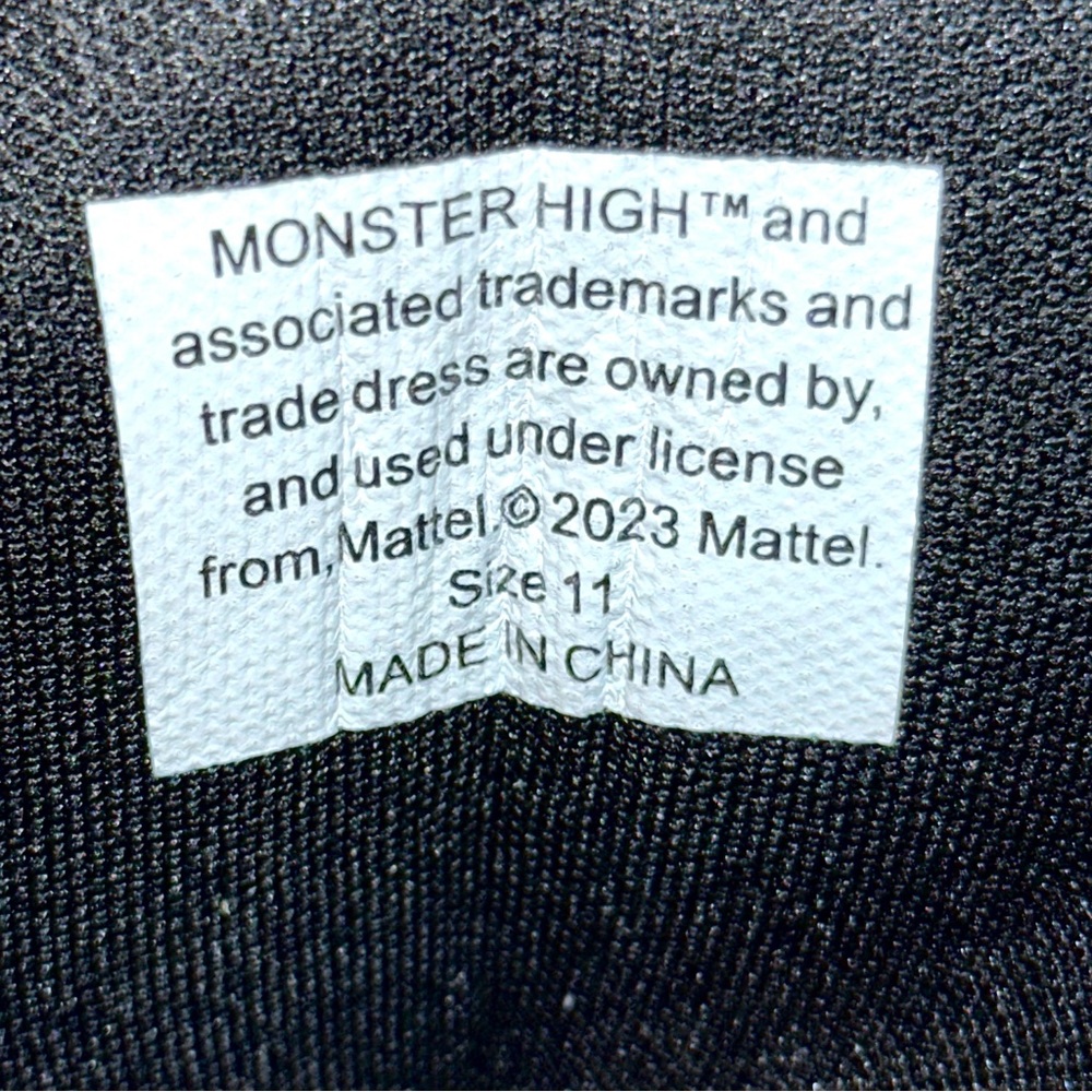 Dune Elissa Bat (size 11) Platform Blackout Monster High YRU Strange Cult boots - Picture 5 of 10